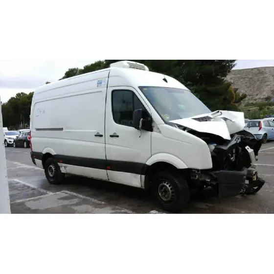 VOLKSWAGEN CRAFTER CAJA CERRADA '2016 CAJA CERRADA 35, BATALLA MEDIANA BLANCO
