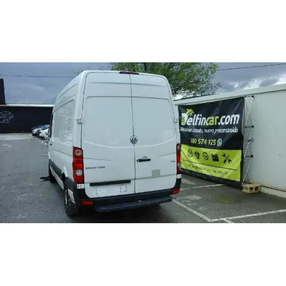 VOLKSWAGEN CRAFTER CAJA CERRADA '2016 CAJA CERRADA 35, BATALLA MEDIANA BLANCO