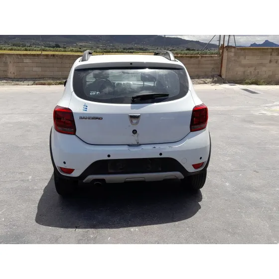 Dacia SANDERO II (B8_) 2012