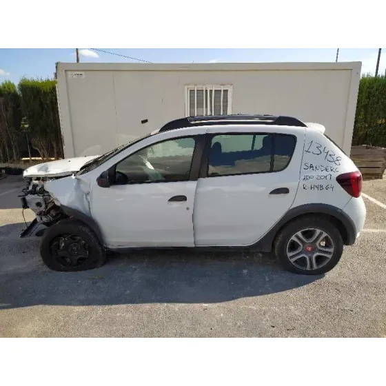 DACIA SANDERO '2019 STEPWAY BLANCO