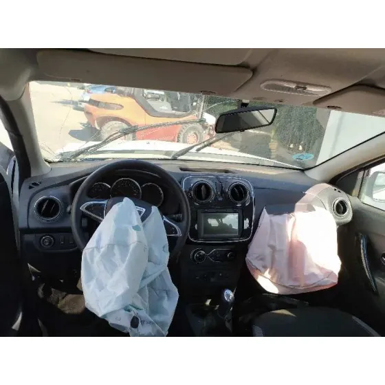 DACIA SANDERO '2019 STEPWAY BLANCO