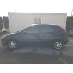 FORD FOCUS BERLINA (CAK) '2004 AMBIENTE NEGRO