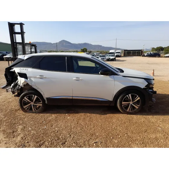 Peugeot 3008 II SUV (MC_, MR_, MJ_, M4_) 2018
