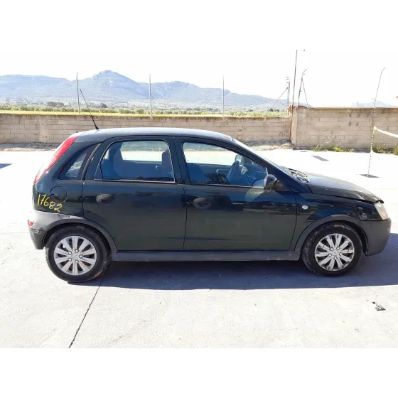 Opel CORSA C (X01) 2000