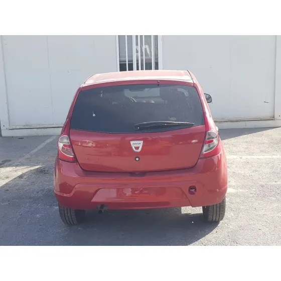 DACIA SANDERO '2010 AMBIANCE GRANATE