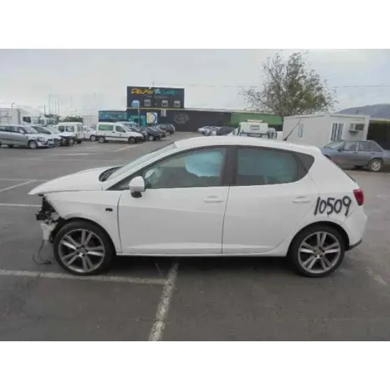 SEAT IBIZA (6J5) '2008 SPORT BLANCO