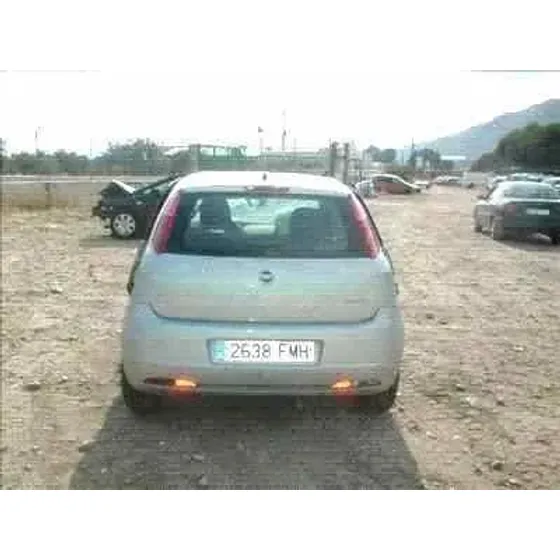 FIAT GRANDE PUNTO (199) '2005 1.3 MULTIJET SPORT (01.2007->) GRIS