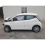 TOYOTA AYGO '2016 X-CITE BLANCO