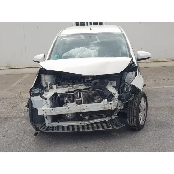 TOYOTA AYGO '2016 X-CITE BLANCO