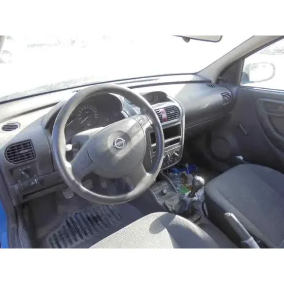 OPEL CORSA C '2002 CLUB AZUL