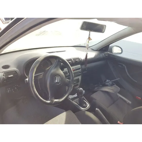 SEAT LEON (1M1) '2004 STELLA GRIS
