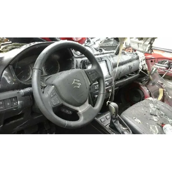 SUZUKI VITARA '2017 COMFORT ROJO