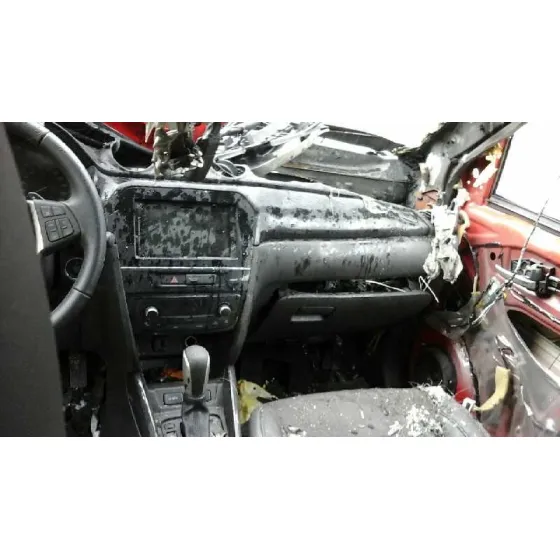 SUZUKI VITARA '2017 COMFORT ROJO