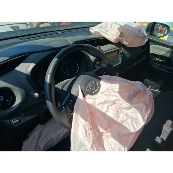 Toyota YARIS (_P13_) 2017