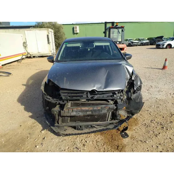 VOLKSWAGEN POLO (6R1) '2011 AVANCE GRIS OSCURO