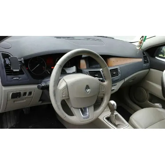RENAULT LAGUNA GRANDTOUR III '2008 INITIALE NEGRO