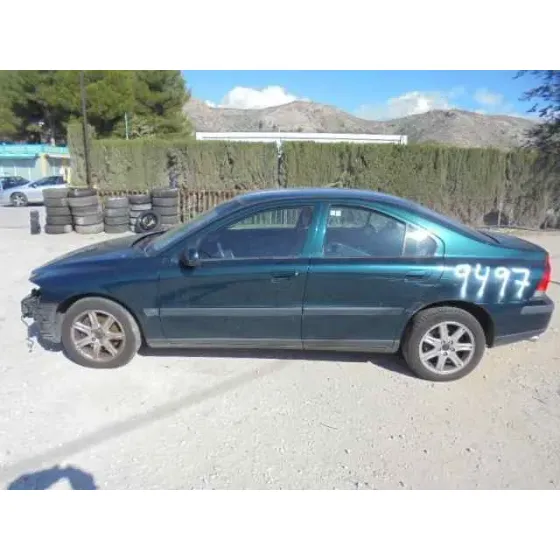 VOLVO S60 BERLINA '2000 2.4 T / 2.5 T VERDE