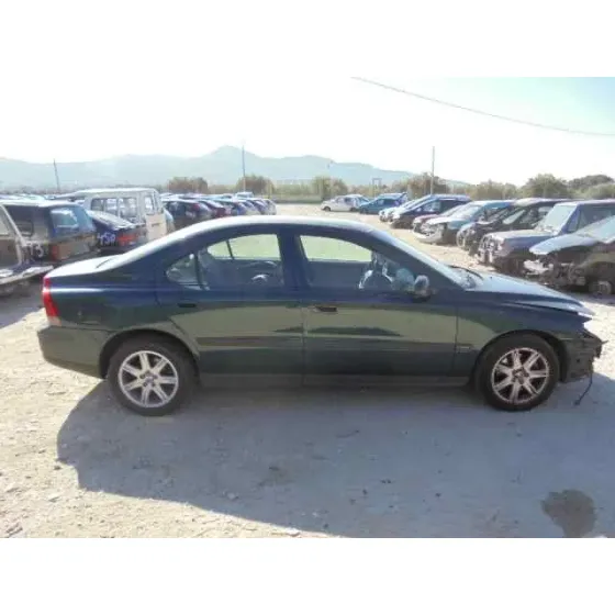 VOLVO S60 BERLINA '2000 2.4 T / 2.5 T VERDE