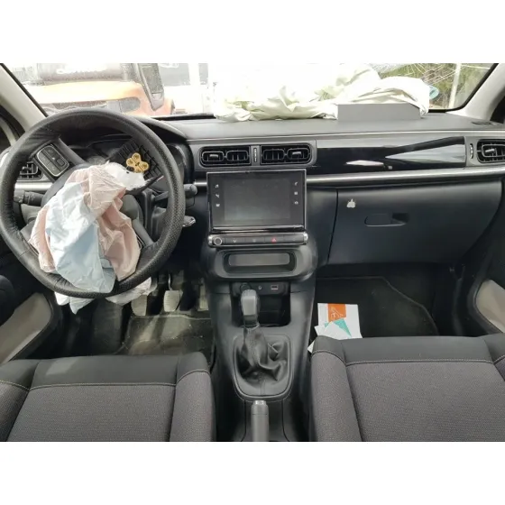 CITROEN C3 '2018 FEEL GRIS