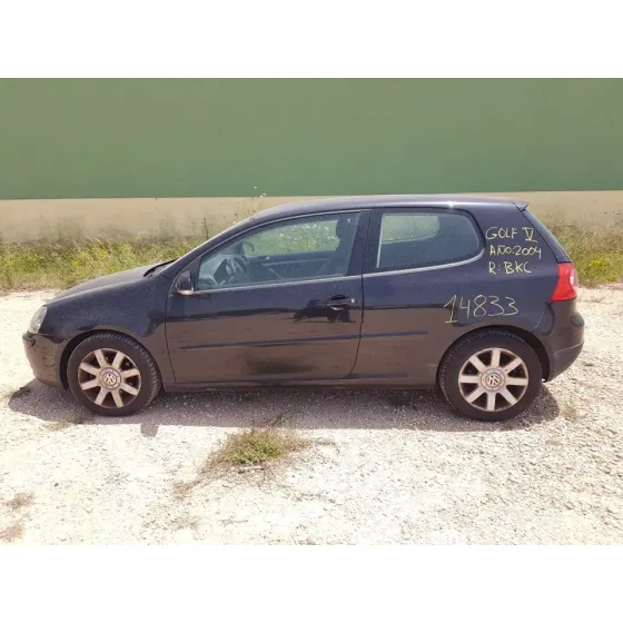 VOLKSWAGEN GOLF V BERLINA (1K1) '2004 HIGHLINE NEGRO