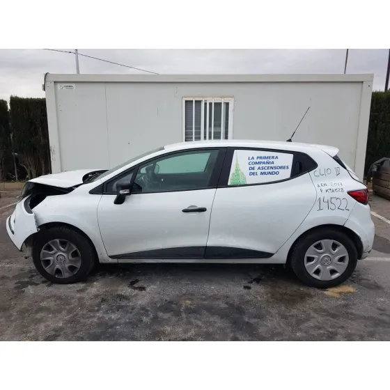 RENAULT CLIO IV '2017 BUSINESS BLANCO