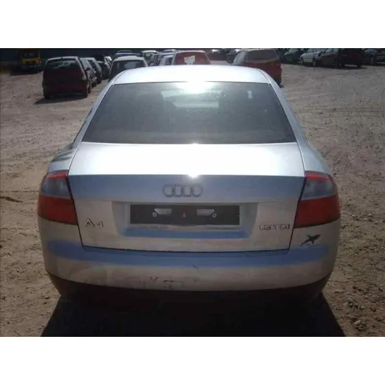 AUDI A4 BERLINA (8E) '2000 1.9 TDI (96KW) GRIS