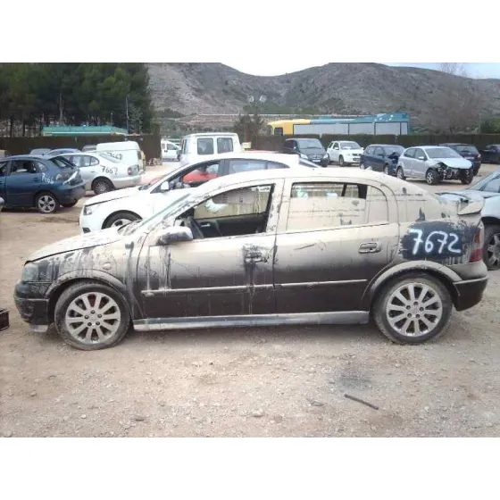 OPEL ASTRA G BERLINA '2003 COMFORT NEGRO
