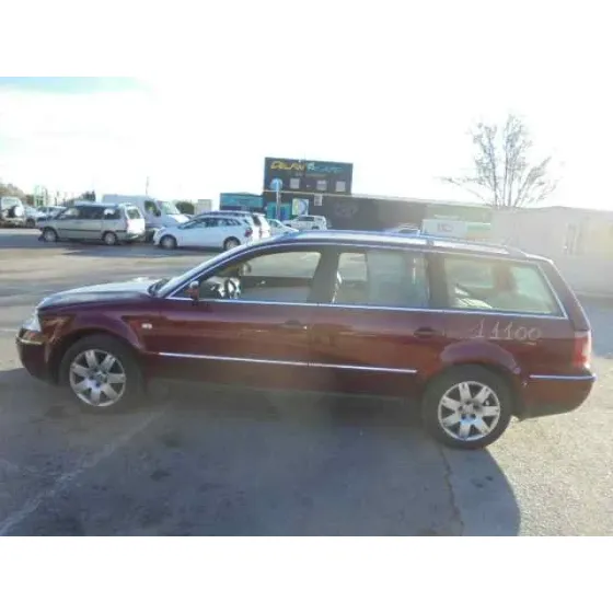 VOLKSWAGEN PASSAT VARIANT (3B6) '2001 ADVANCE GRANATE