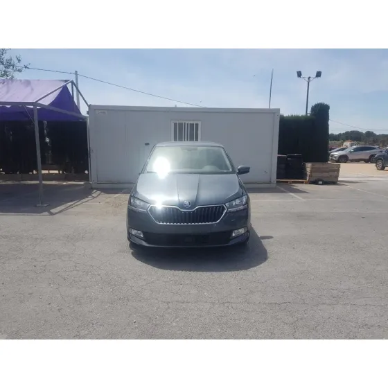 SKODA FABIA '2021 ACTIVE GRIS OSCURO