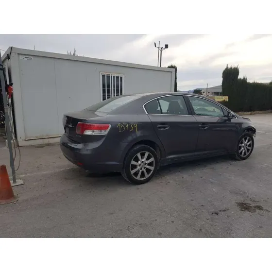 TOYOTA AVENSIS (T27) '2011 ACTIVE GRIS OSCURO