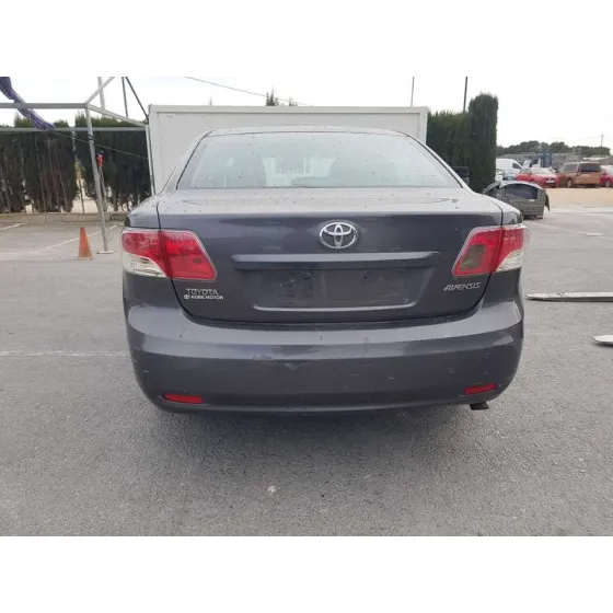TOYOTA AVENSIS (T27) '2011 ACTIVE GRIS OSCURO
