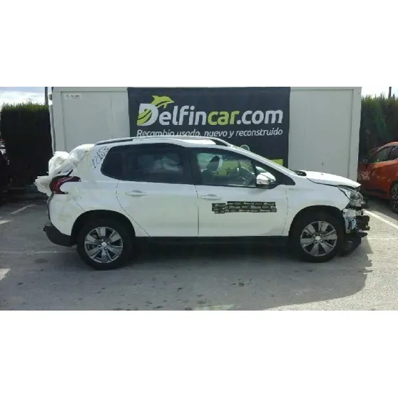 PEUGEOT 2008 (--.2013->) '2018 STYLE BLANCO NACAR