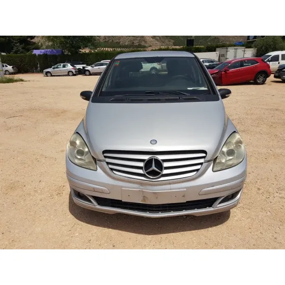 MERCEDES CLASE B (W245) '2005 180 CDI (245.207) GRIS