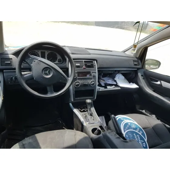 MERCEDES CLASE B (W245) '2005 180 CDI (245.207) GRIS