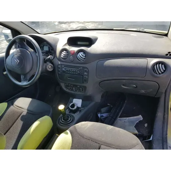 CITROEN C2 '2004 VTR AMARILLO