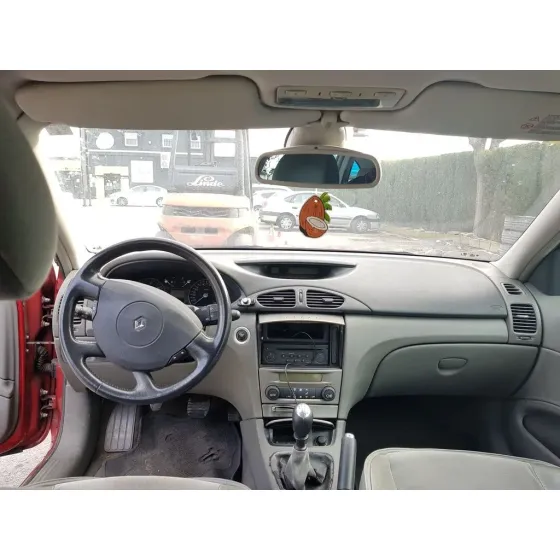 RENAULT LAGUNA II GRANDTOUR (KG0) '2004 DYNAMIQUE GRANATE