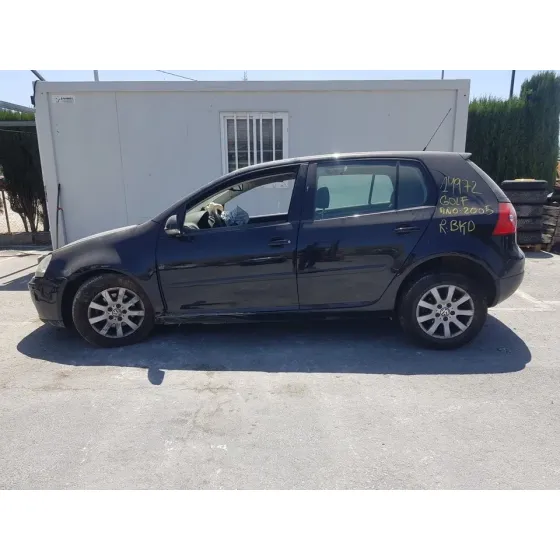 VOLKSWAGEN GOLF V BERLINA (1K1) '2005 HIGHLINE NEGRO
