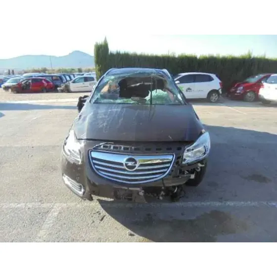 OPEL INSIGNIA SPORTS TOURER '2013 SPORT OXIDO