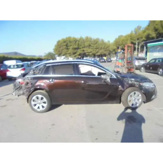 OPEL INSIGNIA SPORTS TOURER '2013 SPORT OXIDO