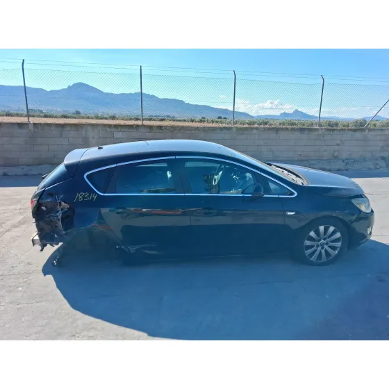 Opel ASTRA J (P10) 2009