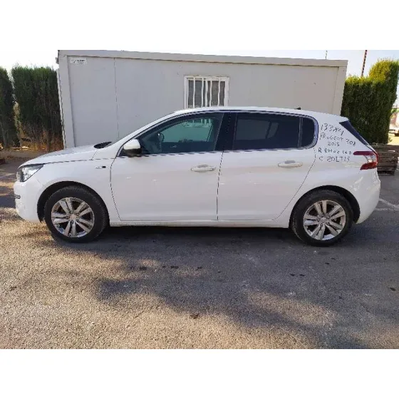 PEUGEOT 308 '2015 STYLE BLANCO