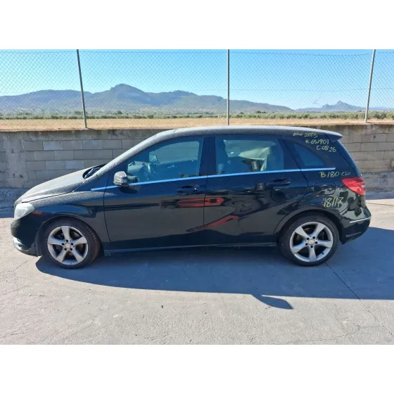 Mercedes-Benz CLASE B SPORTS TOURER (W246, W242) 2011