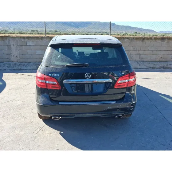 Mercedes-Benz CLASE B SPORTS TOURER (W246, W242) 2011