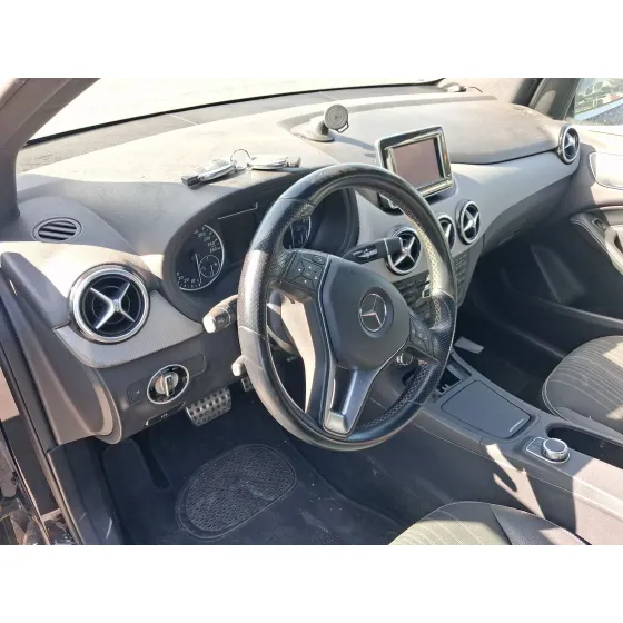 Mercedes-Benz CLASE B SPORTS TOURER (W246, W242) 2011