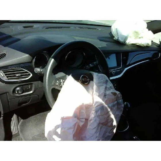 OPEL ASTRA K LIM. 5TÜRIG '2016 SELECTIVE BLANCO