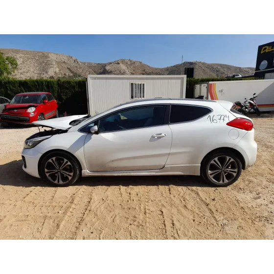 Kia CEE'D (JD) 2015