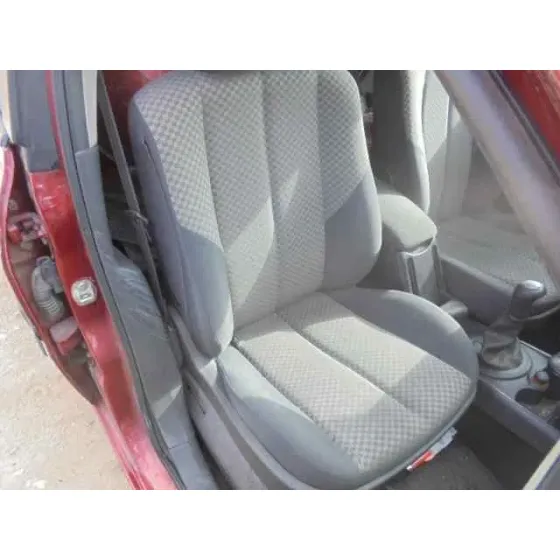 RENAULT MEGANE II BERLINA 5P '2005 AUTHENTIQUE GRANATE