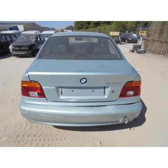 BMW SERIE 5 BERLINA (E39) '2001 530I GRIS