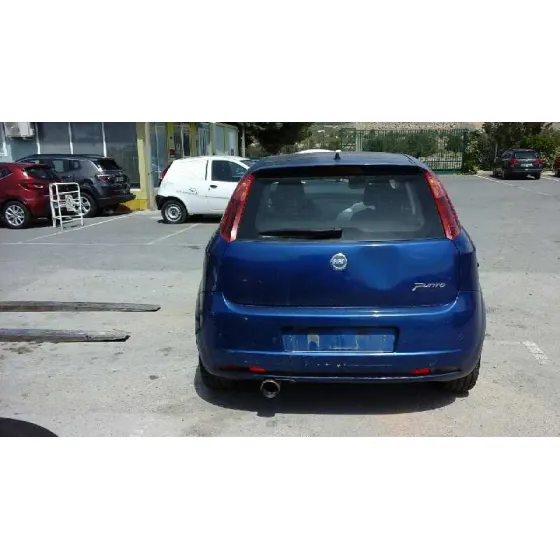 FIAT GRANDE PUNTO (199) '2006 1.4 16V DYNAMIC AZUL