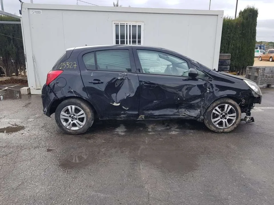 OPEL CORSA D '2010 CMON NEGRO